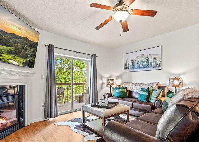Riverside Retreat Pigeon Forge