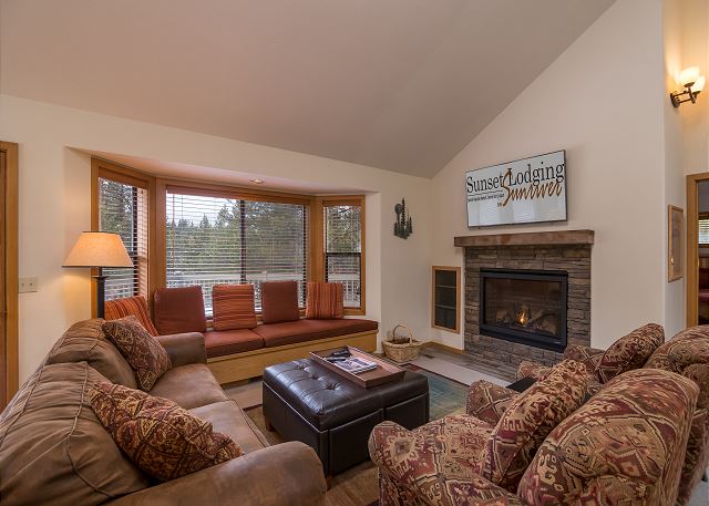 Lowland #3 Sunriver Vacation Rental Near Sharc and Fort Rock Park