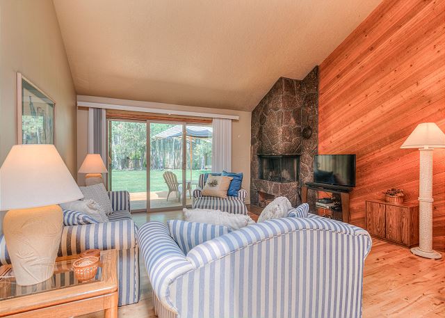 Quelah Condo #2- Sunset Lodging in Sunriver