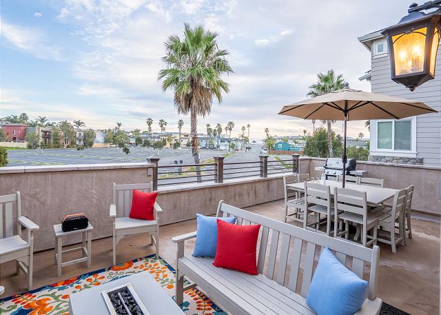 Casa Alina Unit A 4Bdrm — Port San Luis, CA