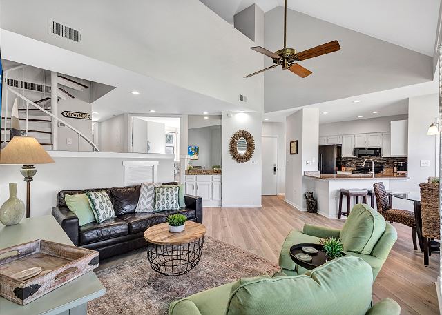 Pet Friendly 3 BR in Shelter Cove; Near Beach