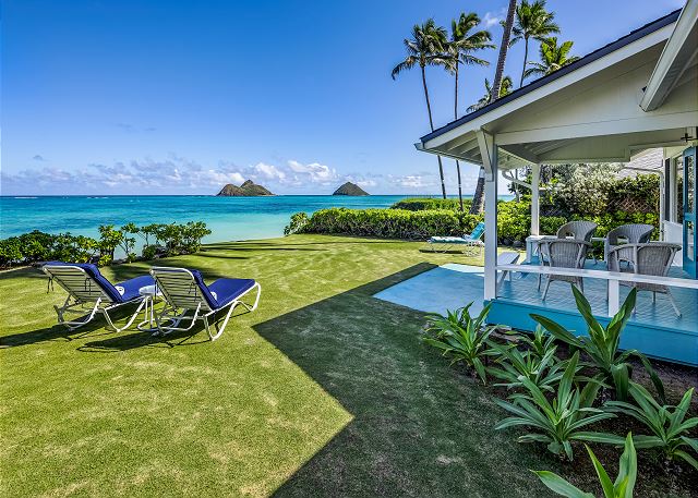 HALE LANIKAI *Permitted nightly beachfront on Lanikai Beach*