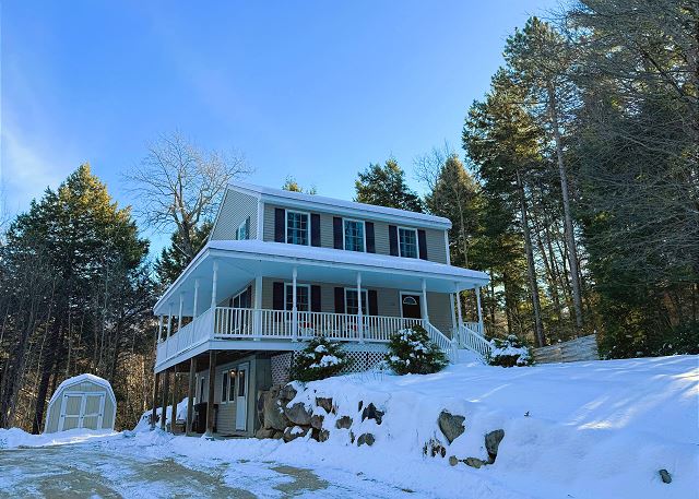 Golden Escape — Conway, NH
