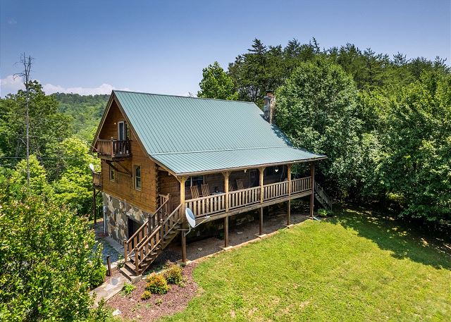 Bear Crawl Inn