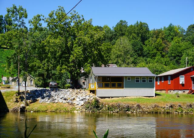 River Front Cottage