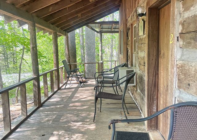 Cabins In The Pines Unit 2 — Yellowhill Community ᎡᎳᏬᏗ, NC