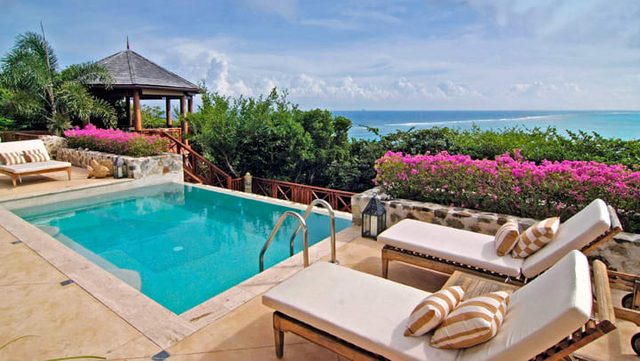 The Perfect Essence of Tropical Living