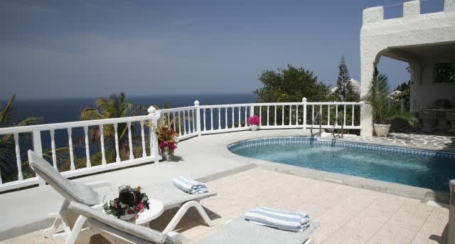 Unique Two Bedroom with views of Caribbean Sea — Gros Islet, Gros-Islet