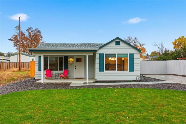 Petite Retreat
