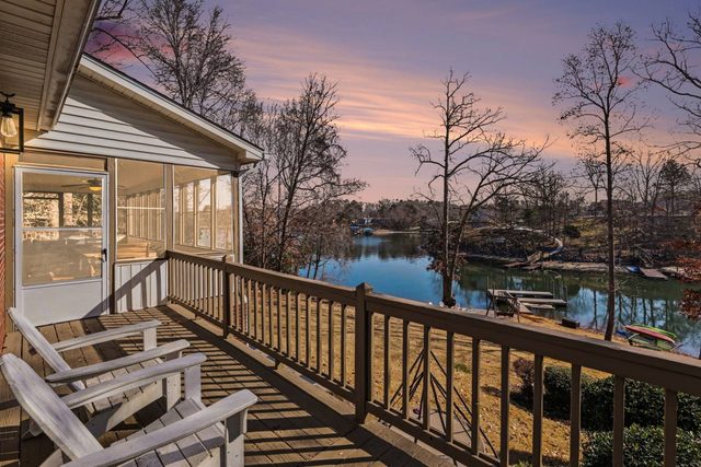 Fireside Retreat on Lake Norman
