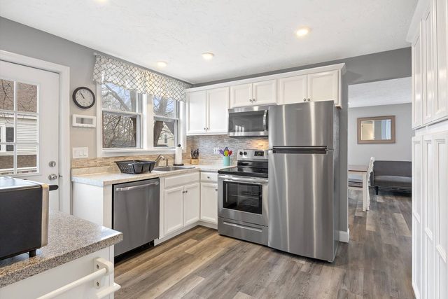 Sunset Beach House - Onset Village