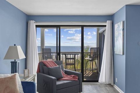Shores of Surfside I 102