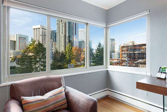 Downtown Seattle Elektra