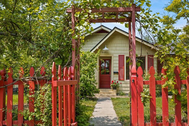 Grace Garden Cottage