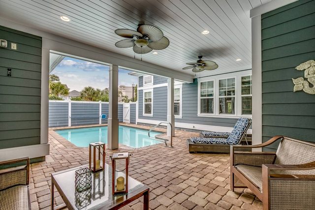 North Beach Banyan 498