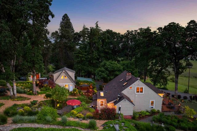 Hoffman Woods Estate