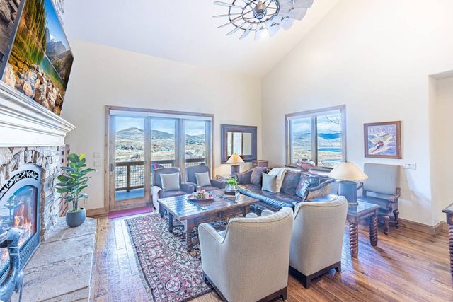Deer Valley East, Stillwater | 1230 Hailstone