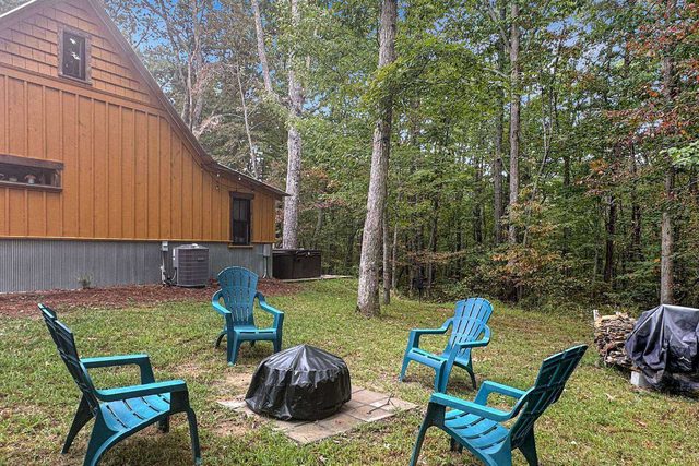 Plum Nelly Cabin