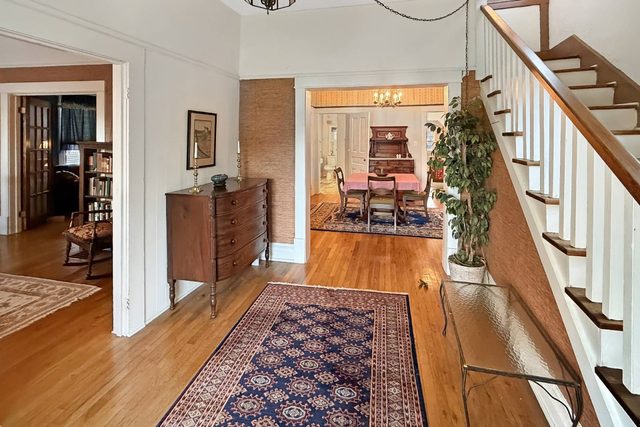 St Elmo Bungalow