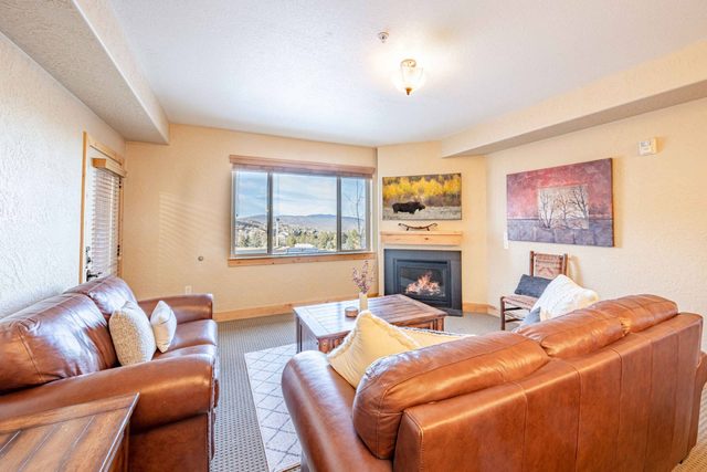 Silverado Lodge at Canyons Village | 122 AB One Bedroom Suite