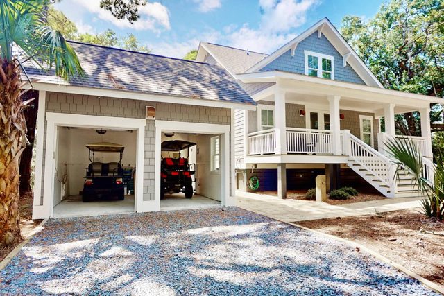 Holly Creek Cottage