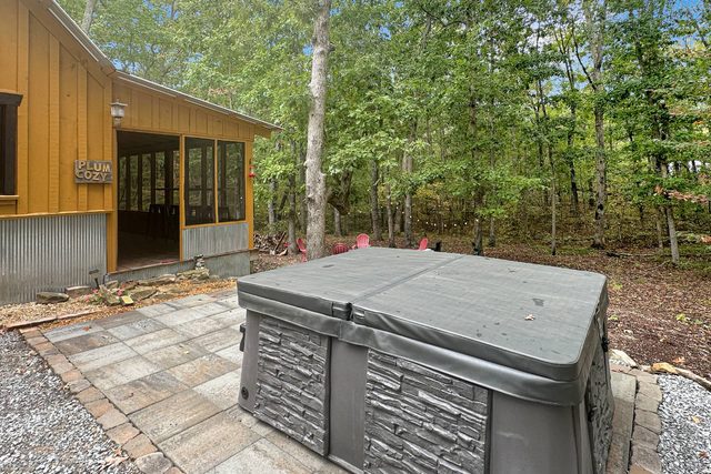 Plum Family Cabins