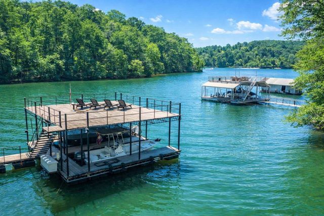 Lanier Leisure
