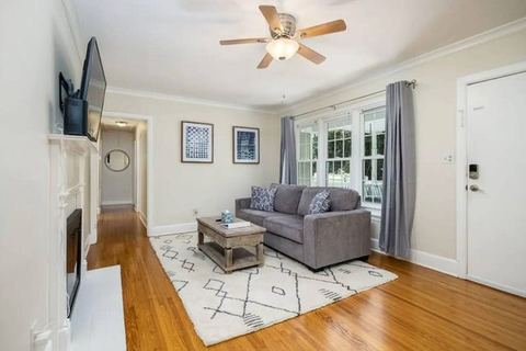 Quaint Single Story Ranch in Safe Area