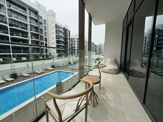 ASHRI HH Breathy Home, with Serene Pool Views