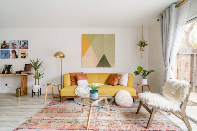 Spin Some Vinyl at Lush Retreat w Two Bedrooms — Desert Hot Springs, CA