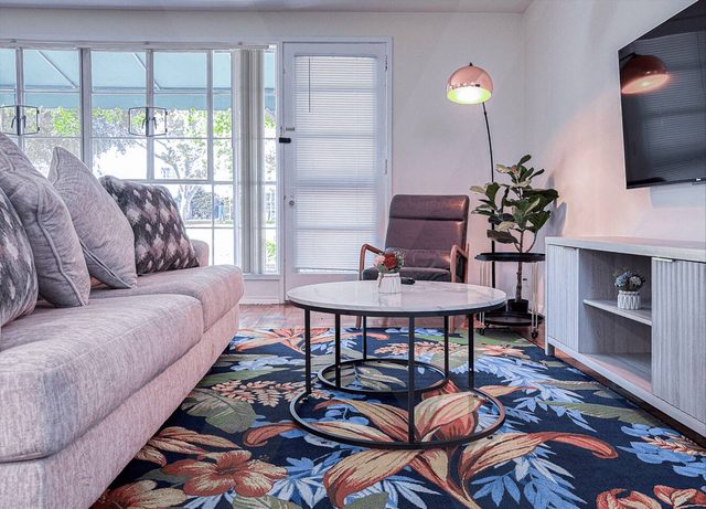 Townhouse, Miracle Mile, 90036