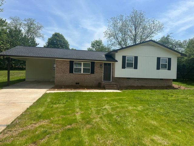 The Cozy Cottage 1/2 mi to Anniston Army Depot
