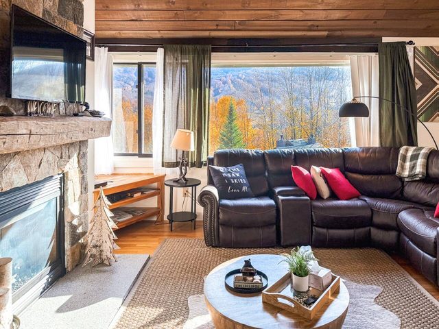 Scenic Retreat, PVT Deck, < 3 min to Loon — Lincoln, NH