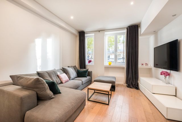 Spacious apartment-2BD/6P-Boulevard Saint-Germain