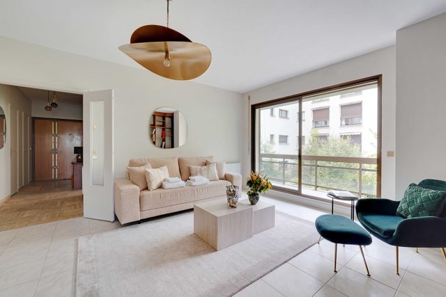 Charming apt with balcony-2BR/6P-Neuilly-sur-Seine
