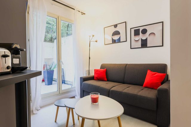 Cozy Studio w/ Terrace - Sacré-Cœur / Paris center