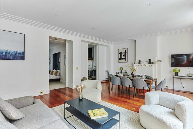 Sublime 3-bedroom apartment Palais Royal Bourse