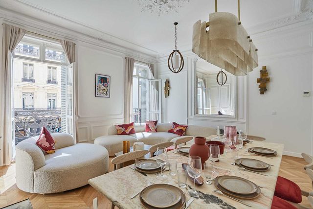 Exceptional 4-bedroom apartment Opera Vendome