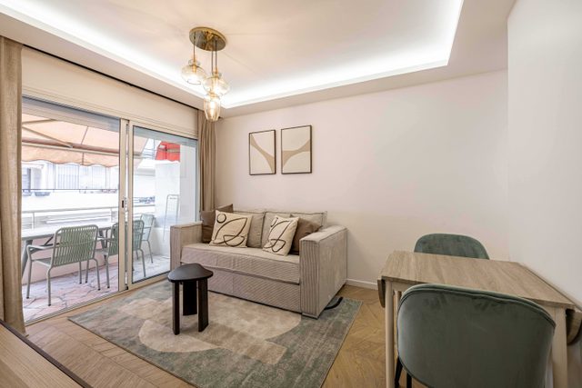 Elegant Apt with balcony 1BD/4P - Croisette/Cannes