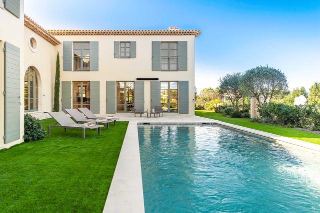 Villa - Luxury & Comfort in Saint-Tropez