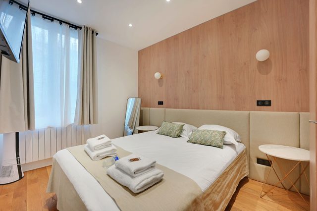 Private terrace apartment -1BDR/ 6P-Sacré-Cœur
