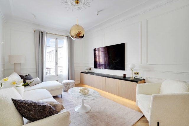 Elegant A/C Apt 2BR/6P – Paris 17th/Monceau