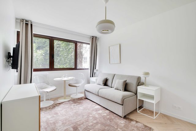 Studio 2P, cosy & equipped, quiet location, Paris