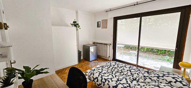 Private room in a shared apartment – Bron