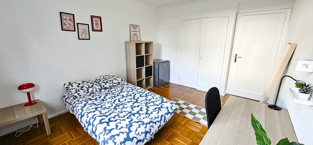 Private room in a shared apartment – Bron