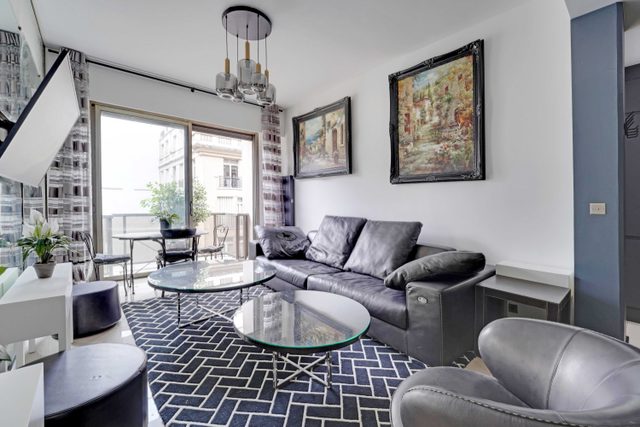 Modern Apartment 2BR/4P - Montaigne