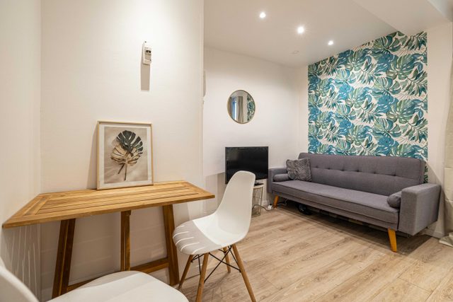 Cozy Apartment a/c 1BR/2P - Nice