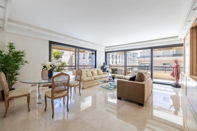 Modern Appartement a/c 2BR/4P - Cannes