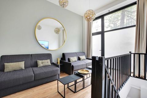 Spacious Apartment -2BR/8P- Near Nation