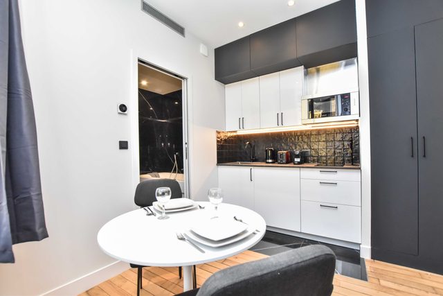 Chic studio with jacuzzi - 2P - near Opéra Garnier